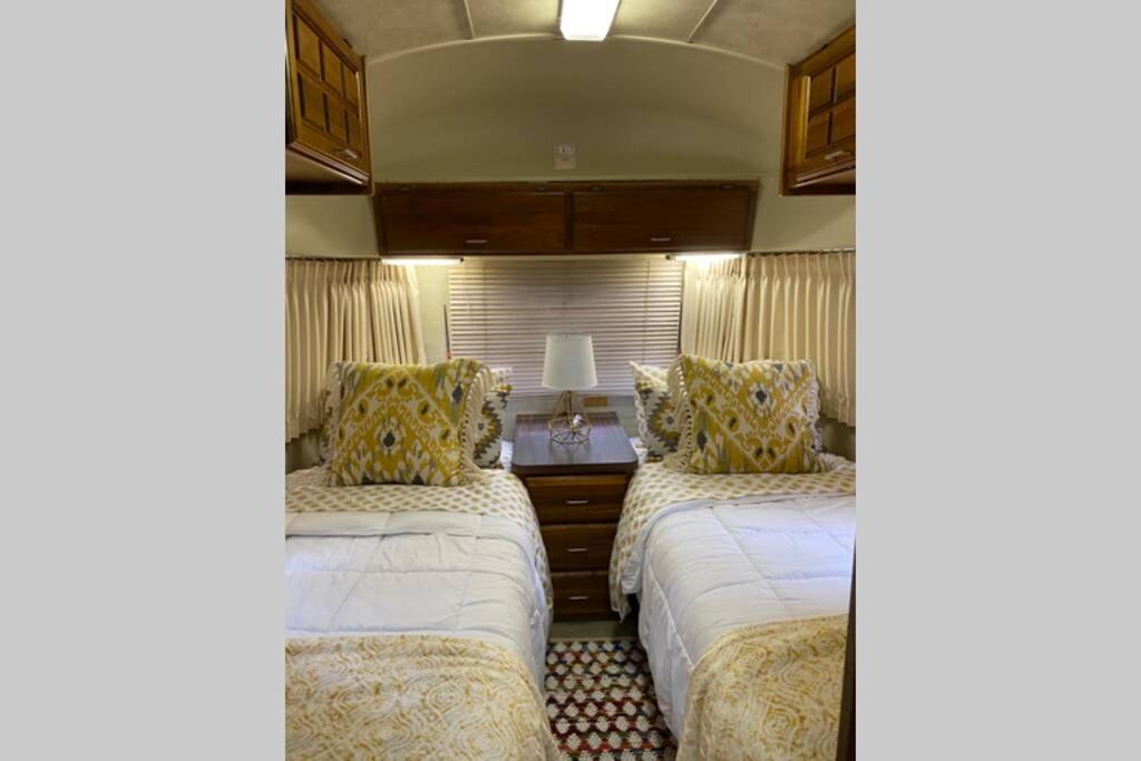 Beautiful Airstream, Beaufort Sc-Enjoy The Journey Exterior photo